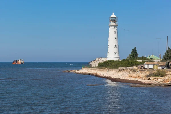 Tarkhankut Deniz Feneri Kargo Gemisi Bragim Yakim Kırım Fırtınada Mahsur — Stok fotoğraf