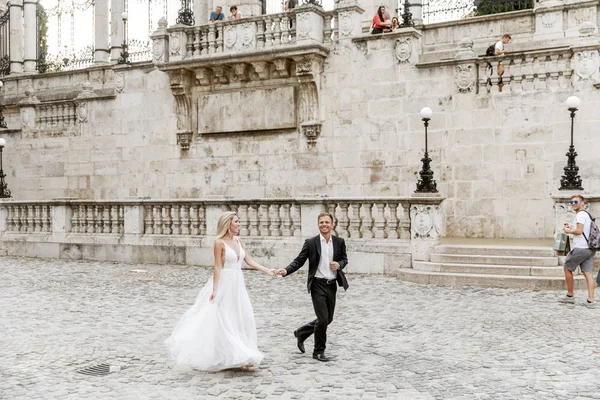 Bride Groom Hugging Old Town Street Wedding Couple Love Luxury — Stock Photo, Image