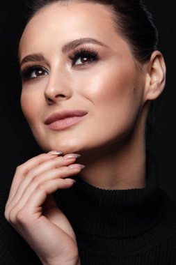 Kirpik makyaj. Kadın güzellik yüz siyah uzantıları Lashes