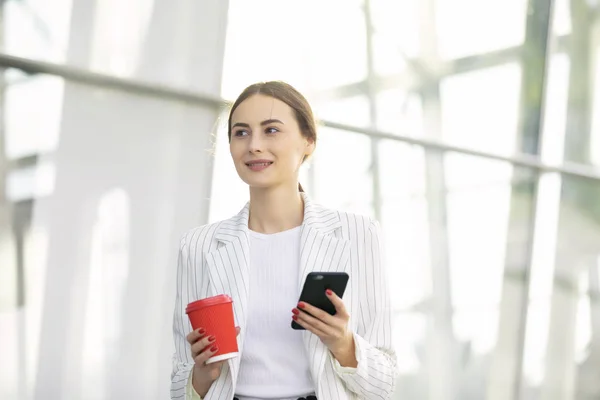 Cropped Image Successful Business Woman Wearing Suit Using Modern Smartphone — Stock Photo, Image