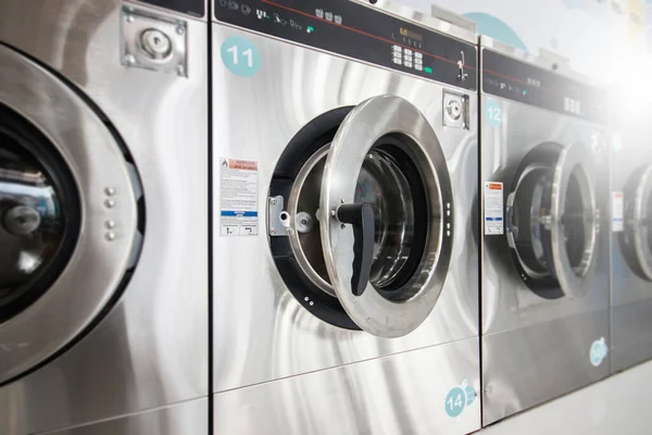 Close Bright Clean Washing Machine — Stock Photo, Image