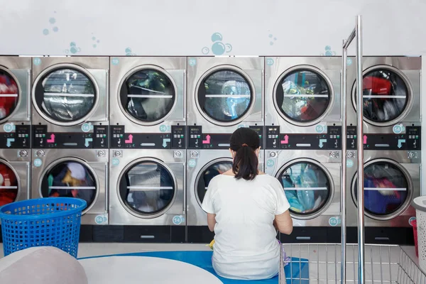 Close Bright Clean Washing Machine — Stock Photo, Image