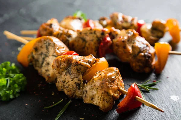 Hühnerspieß Weißes Hühnerfleisch Mit Paprika — Stockfoto