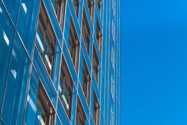 Modern mimari. Cam kule iş. Ofis Merkezi.