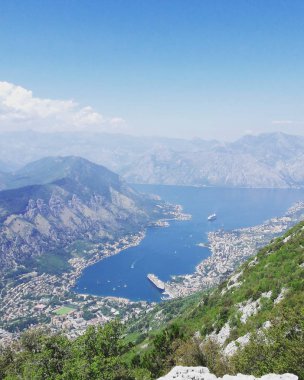 Karadağ Kotor mavi koyu