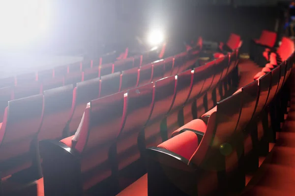 Tempat duduk Red Theater — Stok Foto