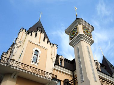 Güzel güzel peri sihirli çocuk kukla tiyatro kale Kiev Ukrayna