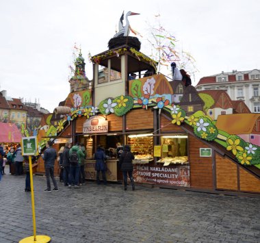 Prague, Çek Cumhuriyeti - Şubat 16,2016: Paskalya Pazar merkezi Prag, Çek Cumhuriyeti