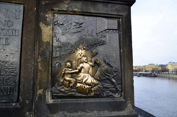 Basis Van Het Beeld Van John Nepomuk Karelsbrug Karluv Most — Stockfoto