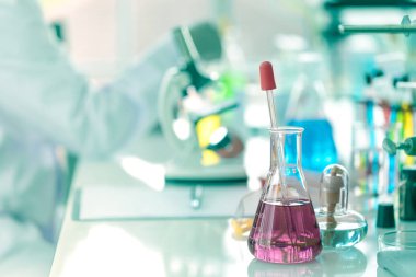 İlaçlar ve bilimsel kimyasallar, bilimsel araştırma kavramı gelişimi için bilimsel laboratuarı.