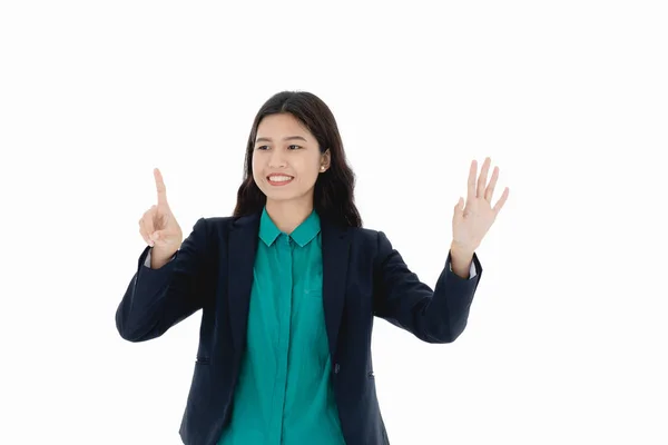 Porträtt Ung Asiatisk Kvinna Presenterar Händer Bär Vit Shirt Isolerade — Stockfoto