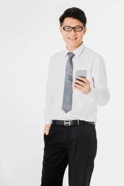 Retrato Comprimento Total Meia Idade Bonito Asiático Empresário Camisa Branca — Fotografia de Stock