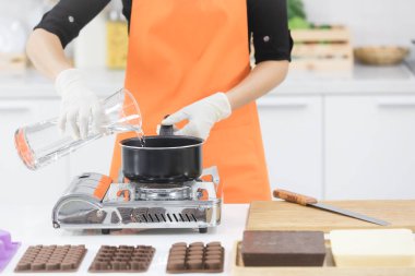 Şef çikolata yapma