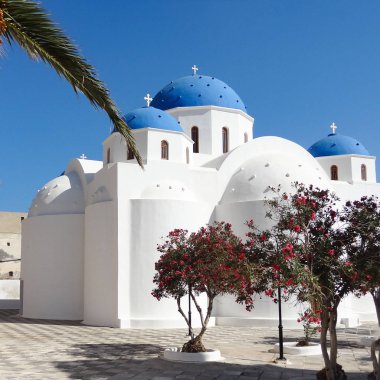 Perrisa, Santorini, Yunanistan Kilisesi