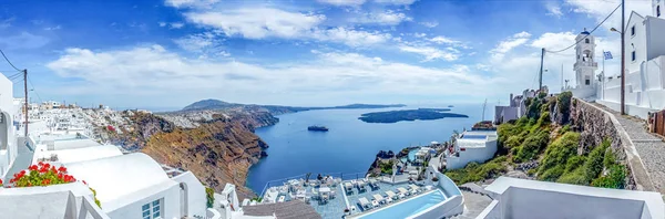 Panoramablick Von Imerofigli Nach Fira Mit Dem Kreuzfahrtschiff Das Hafen — Stockfoto