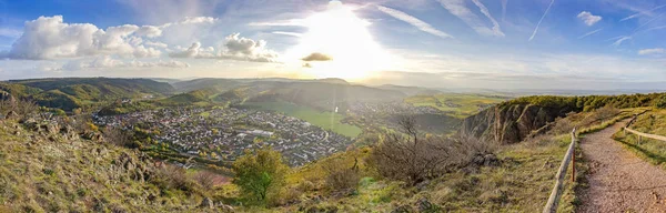 Batan güneşin kötü Mnster dağın üzerinden Panorama Fotoğraf am Stein, Almanya