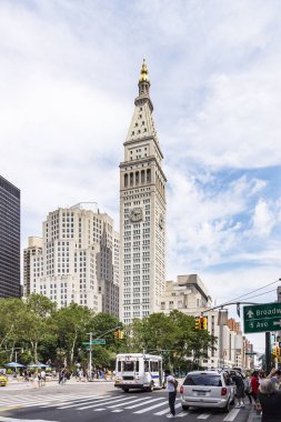 'New York Edition' sayısı 5th Ave ve 23 St New York, Amerika Birleşik Devletleri'köşesinde