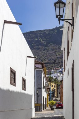 Garachico, Tenerife, İspanya'nın renkli sokaklarından biri