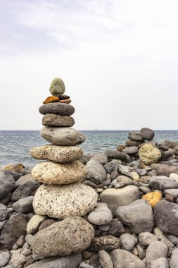 Birçok Cairns, tenerife Costa Adeje kıyıları boyunca, mesafe yelkenli gemileri ile, İspanya