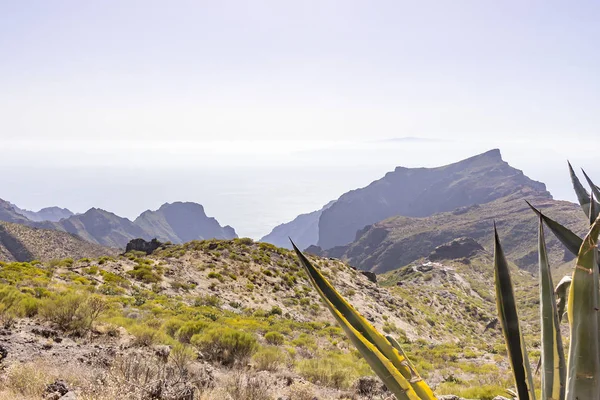 Blick Auf Das Meer Mit Der Ferne Die Insel Gomera — Stockfoto