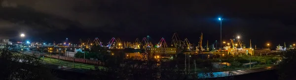 Panorama Notturno Del Porto Marittimo Murmansk Russia Gru Operazioni Carico — Foto Stock