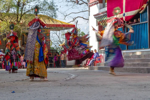 Gangtok Indie Grudnia 2011 Niezidentyfikowany Mnisi Wykonać Taniec Misterium Religijnego — Zdjęcie stockowe