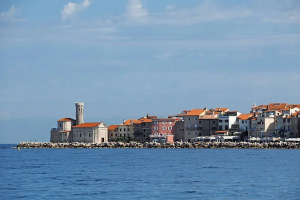 Vue Ville Piran Istrie Slovène Sur Côte Adriatique Avec Phare Photos De Stock Libres De Droits