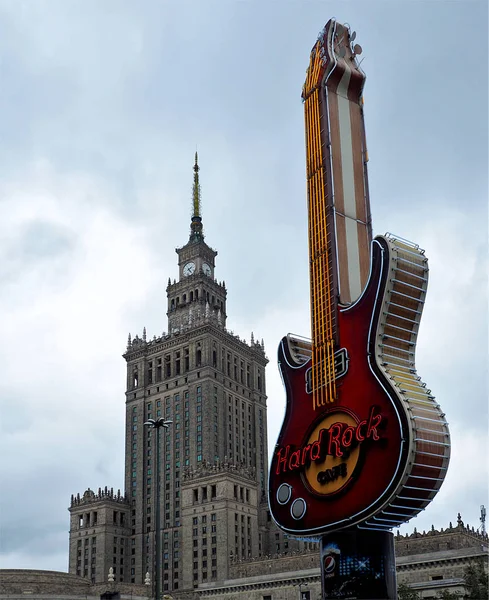 Palazzo Neon Varsavia Polonia Agosto 2018 Impressionante Chitarra Neon Sullo — Foto Stock