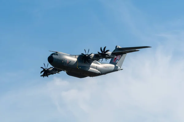 Telford June 2018 Airbus A400M Atlas Flies Overhead Blue Skies — Stock Photo, Image