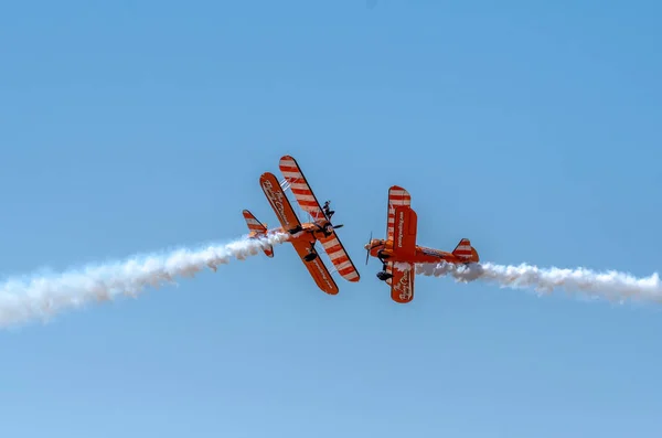 Southport Luglio 2018 Due Aerosuperbatics Wing Walkers Fama Mondiale Del — Foto Stock