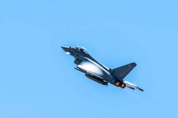 Southport July 2018 Eu2000 Eurofighter Typhoon Performing Flight Display Clear — Stock Photo, Image