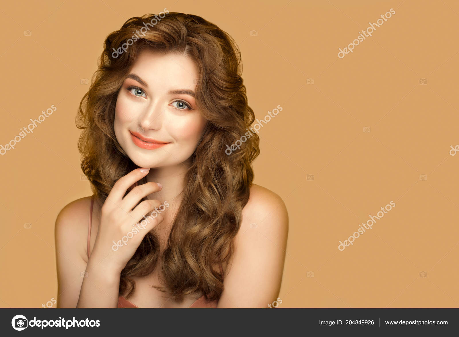 Lovely Young Woman Long Red Wavy Silky Hair Posing Arm Stock Photo by  ©Nordbird 204849926