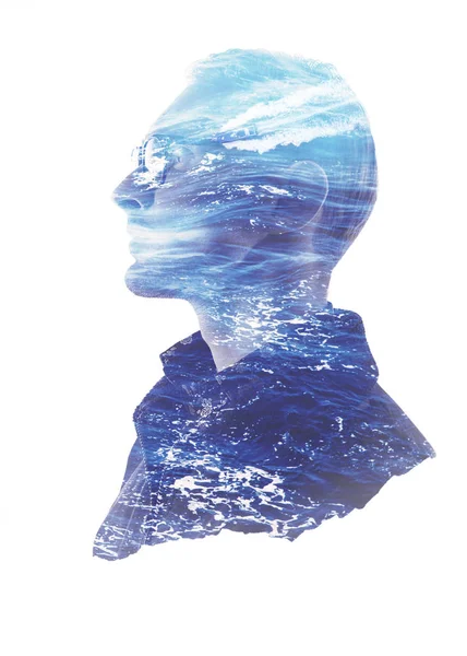 Dvojitá Expozice Silueta Portrét Přemýšlivého Člověka Modrý Oceán Vlny — Stock fotografie