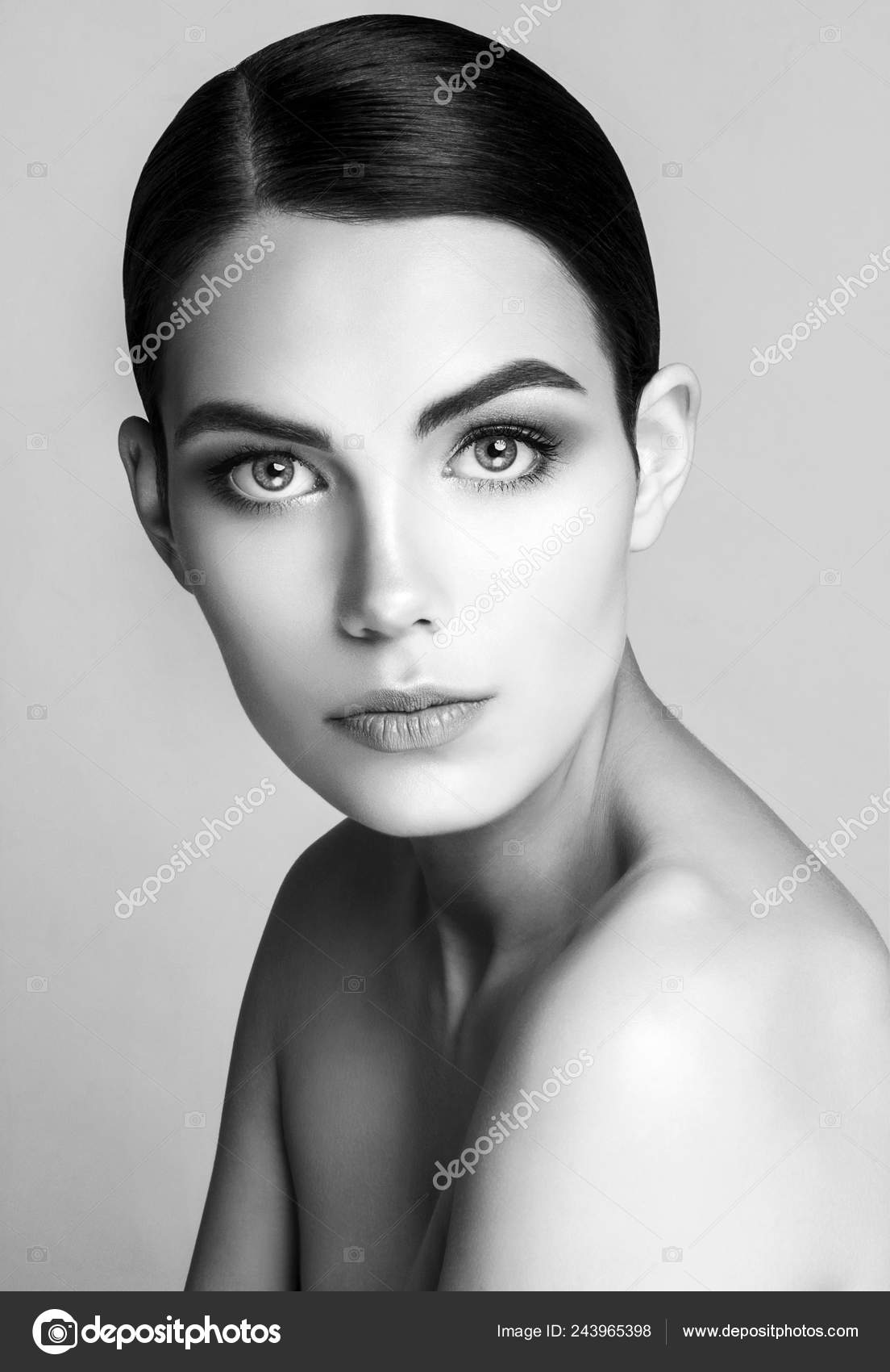 Sensual Studio Portrait Young Brunette Woman Looking Camera