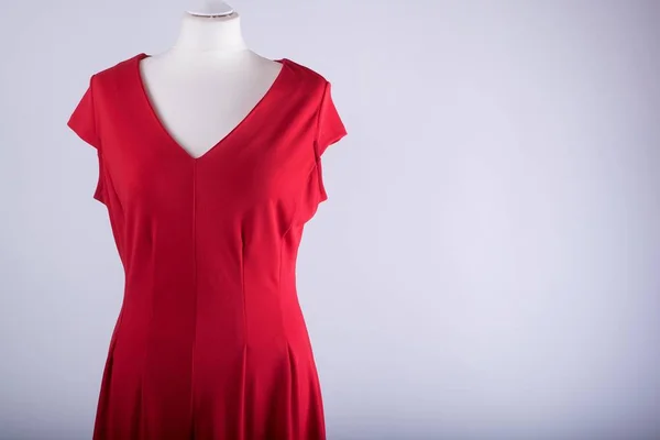 Maniquí Sastres Vestido Con Vestido Rojo —  Fotos de Stock