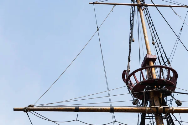 5月27日 2018 Detail 从复制爵士德雷克的船的鹈鹕 停靠在圣玛丽码头 泰晤士河 — 图库照片