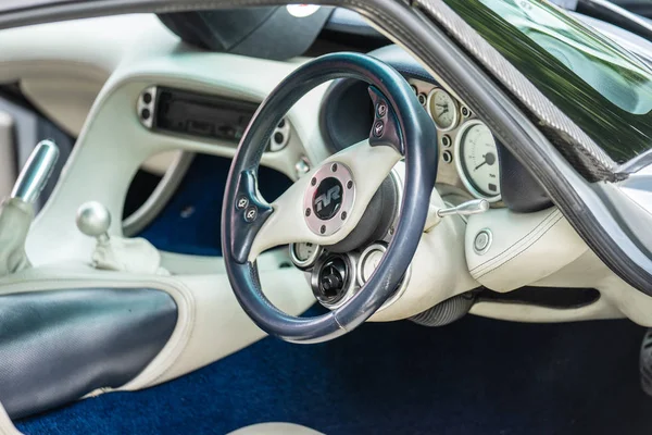 Bedford, Bedfordshire, İngiltere. 2 Haziran 2019. Motorfestivali, Vintage Tvr spor araba parçası