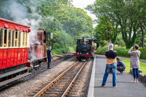 Castletown, Ilha de Man, 16 de junho de 2019. A Isle of Man Railway é uma ferrovia de bitola estreita operada a vapor conectando Douglas com Castletown e Port Erin — Fotografia de Stock