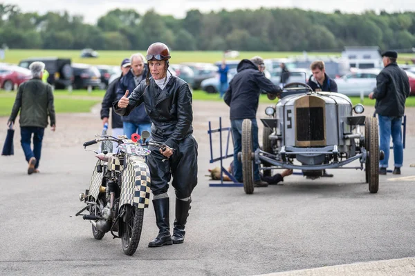 OLD WARDEN, BEDFORDSHIRE, Reino Unido, 6 de outubro de 2019. George Shuttleworth, Demónio Velocidade. Dia de corrida em Shuttleworth — Fotografia de Stock