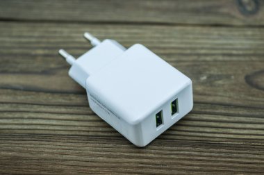 Şarj tel, kablo, adaptörü