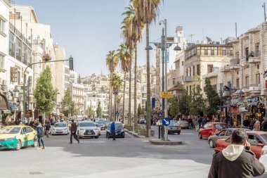 AMMAN, JORDAN - 15 Şubat 2019 'da Ürdün' ün başkenti Ürdün 'de Amman sokakları.