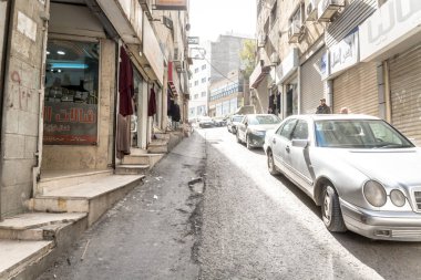 AMMAN, JORDAN - 15 Şubat 2019 'da Ürdün' ün başkenti Ürdün 'de Amman sokakları.