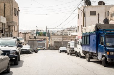 AMMAN, JORDAN - 15 Şubat 2019 'da Ürdün' ün başkenti Ürdün 'de Amman sokakları.