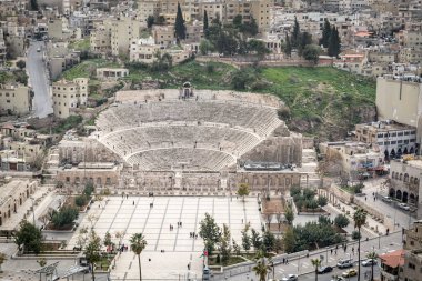 AMMAN, JORDAN - 15 Şubat 2019 'da Ürdün' ün başkenti Ürdün 'de Amman sokakları.