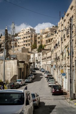 AMMAN, JORDAN - 15 Şubat 2019 'da Ürdün' ün başkenti Ürdün 'de Amman sokakları.