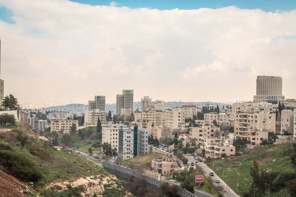 AMMAN, JORDAN - 15 Şubat 2019 'da Ürdün' ün başkenti Ürdün 'de Amman sokakları.