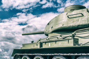 Sovyet Tankı Anıt Silahı