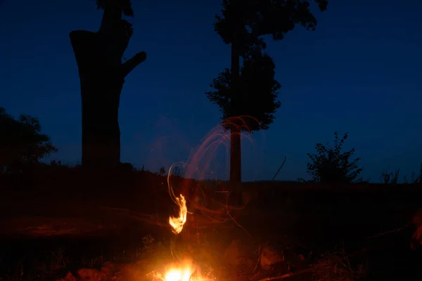 Φωτιά Στο Πάρκο Φύση Ταξίδια — Φωτογραφία Αρχείου