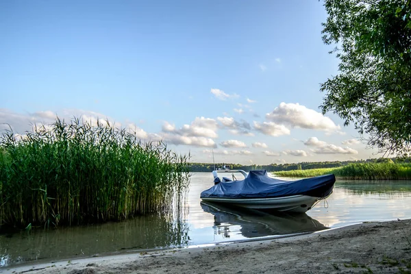 Vista Sul Bellissimo Lago — Foto Stock