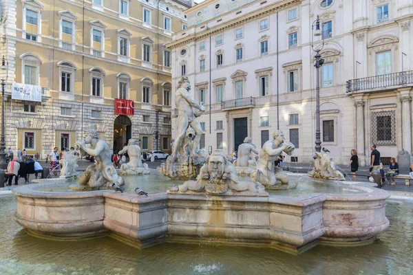 Fontän Rom Italien — Stockfoto